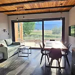 Wataha Pod Basztami - Alfa - Caloroczne Hébergement de vacances *