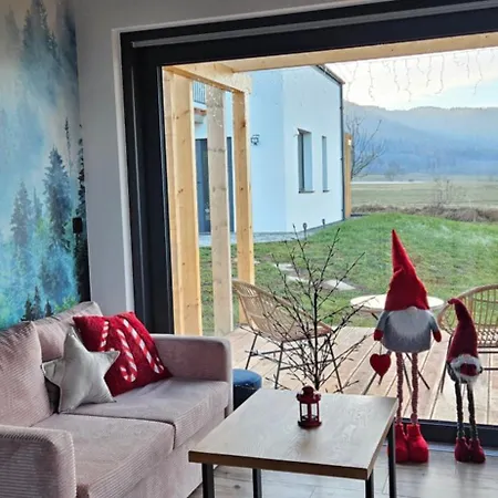 Feriehus Wataha Pod Basztami - Alfa - Caloroczne